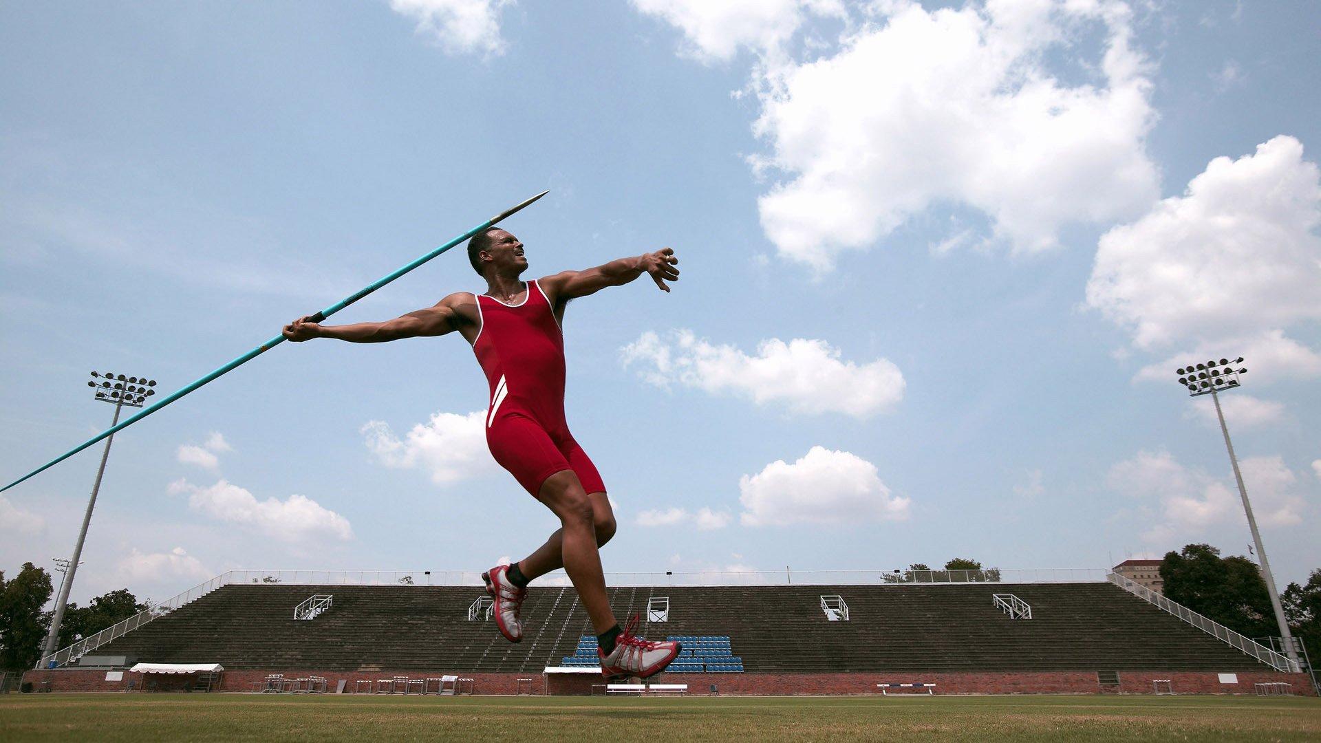 法国队接力配速合理策略成功,法国队配置